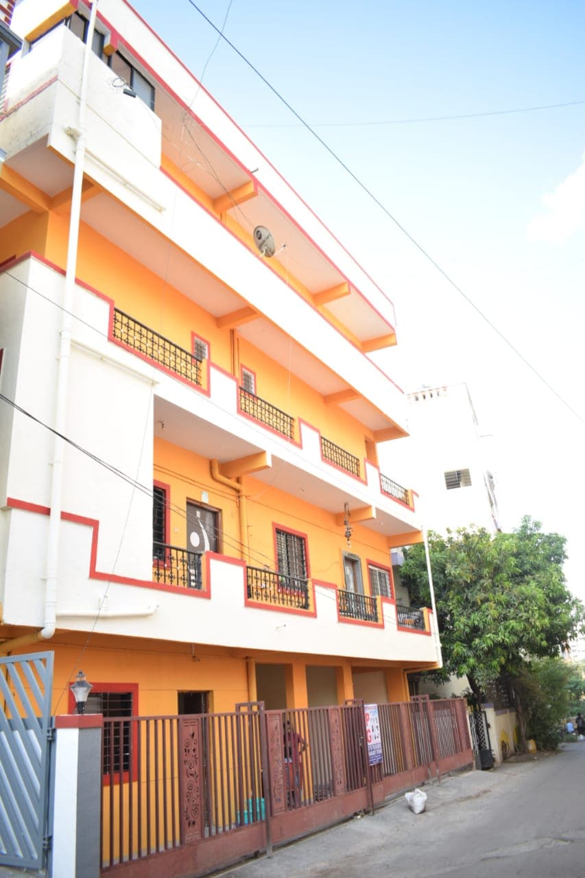 ARSHA SAI LUXURY PG