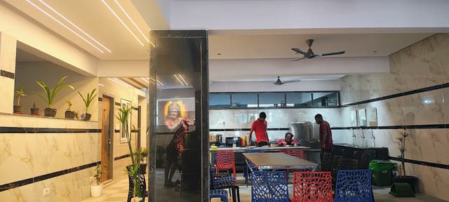 Friendly Space Premium Co-living PG
