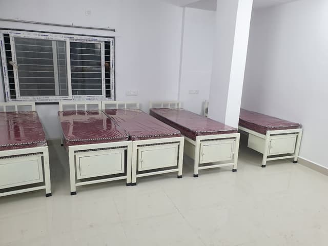 HSB Ladies hostel,pg accommodation