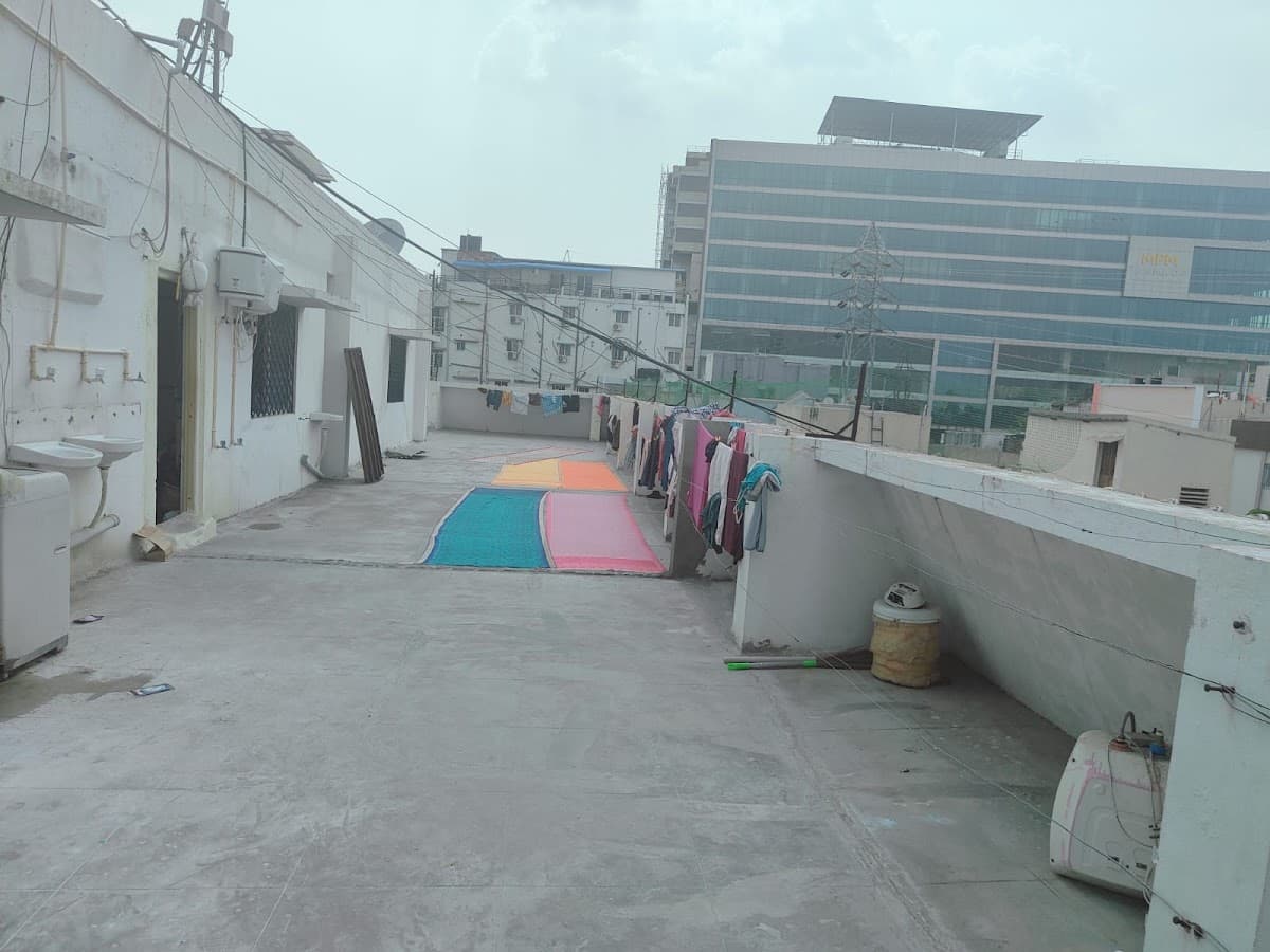 Mallieswari girls pg hostel