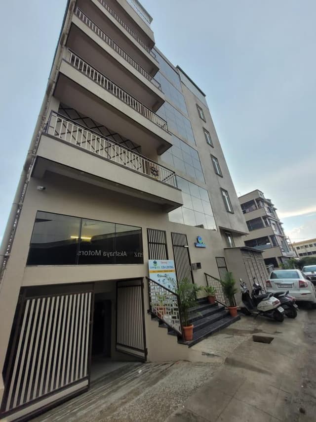 Livingnest Falcon - Co-living