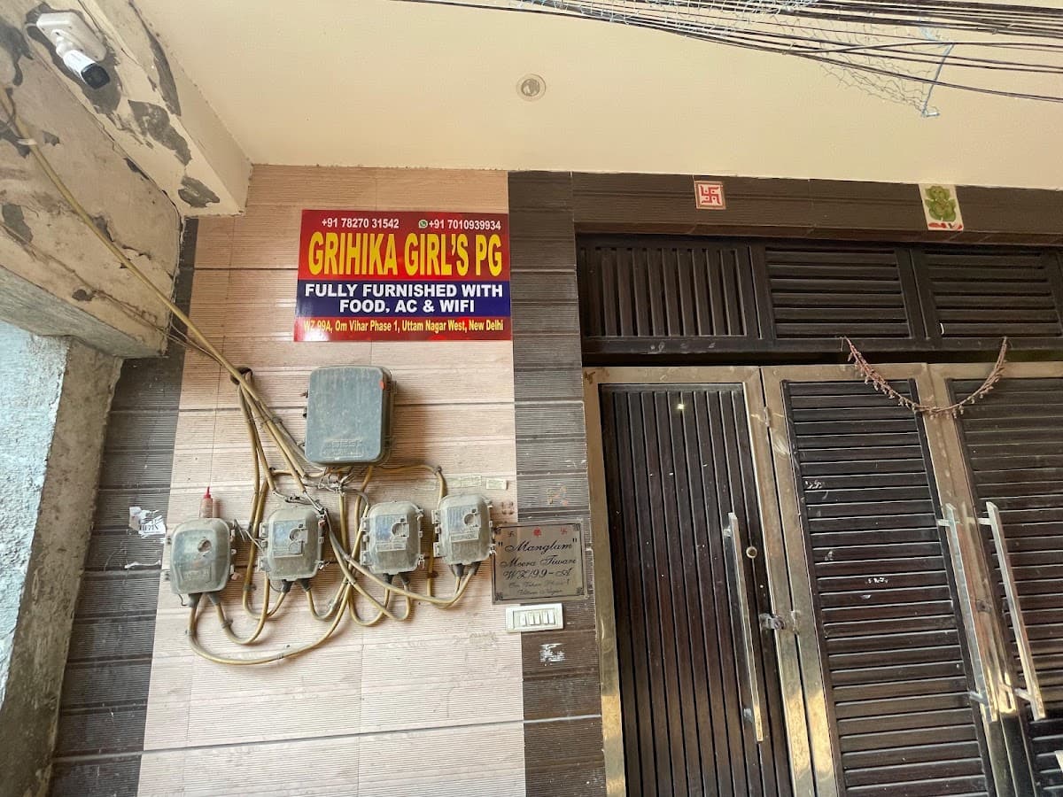Grihika Girls PG