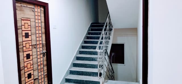 Sri Sai Teja Luxury PG Men's Hostel