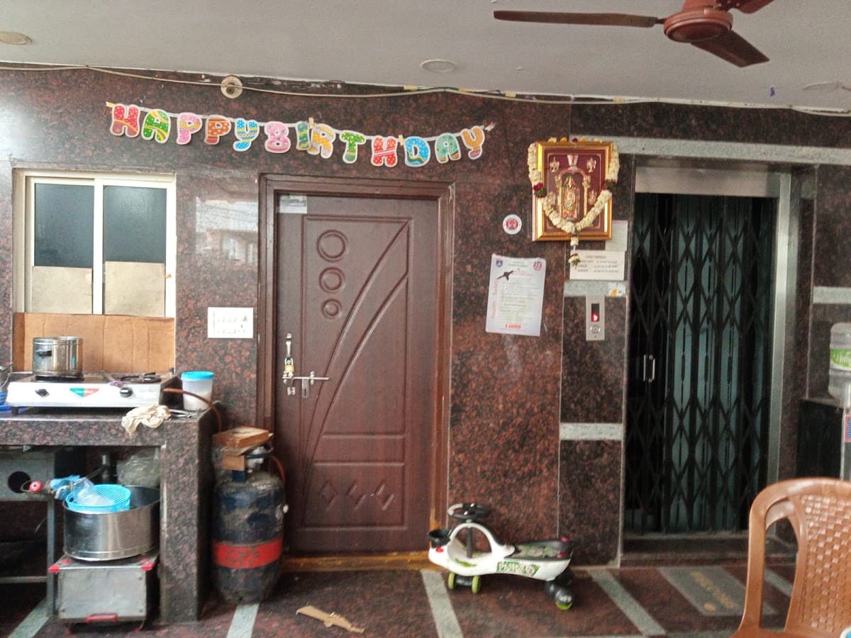 Sri Venkateshwara Luxury Women's PG and Hostel