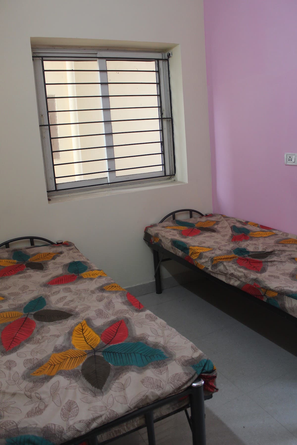 VISHNU PRIYA MEN'S hostel