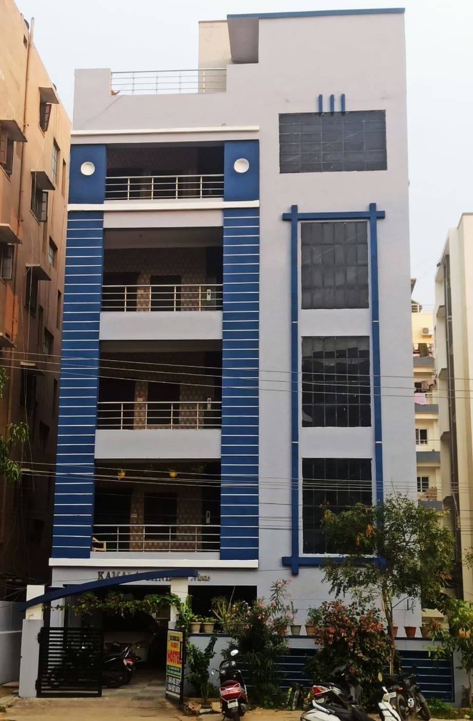 Sri Srinivasa PG Men's Hostel