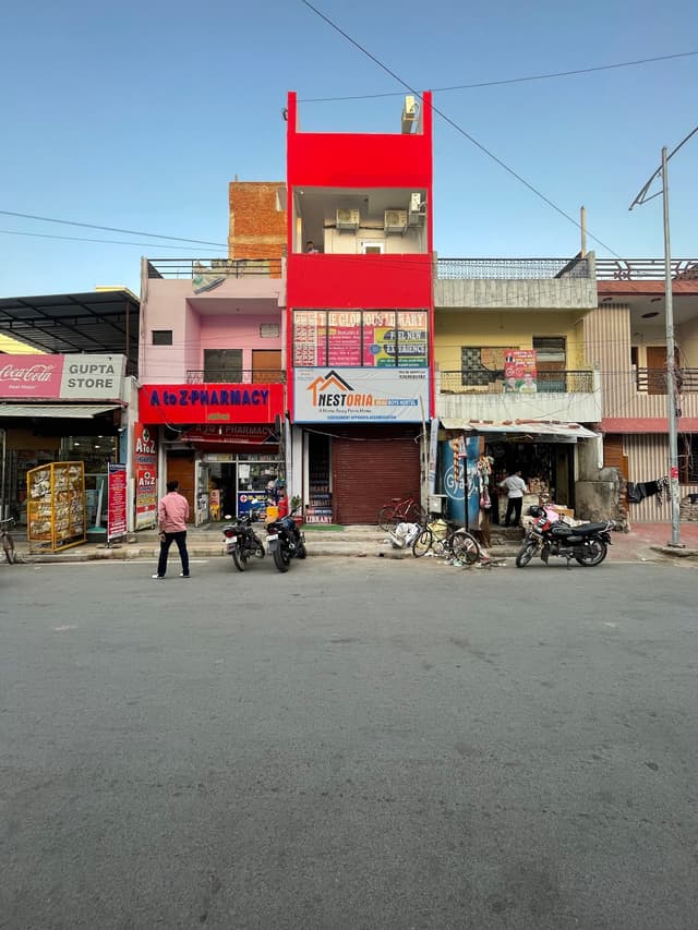 Nestoria Beau Boys Hostel
