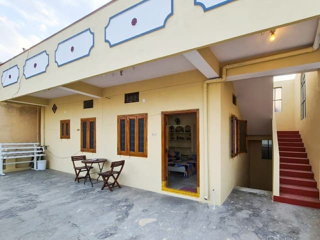 LETTO W101 Subhadra Women's Hostel