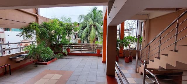 Shanti villa girls hostel