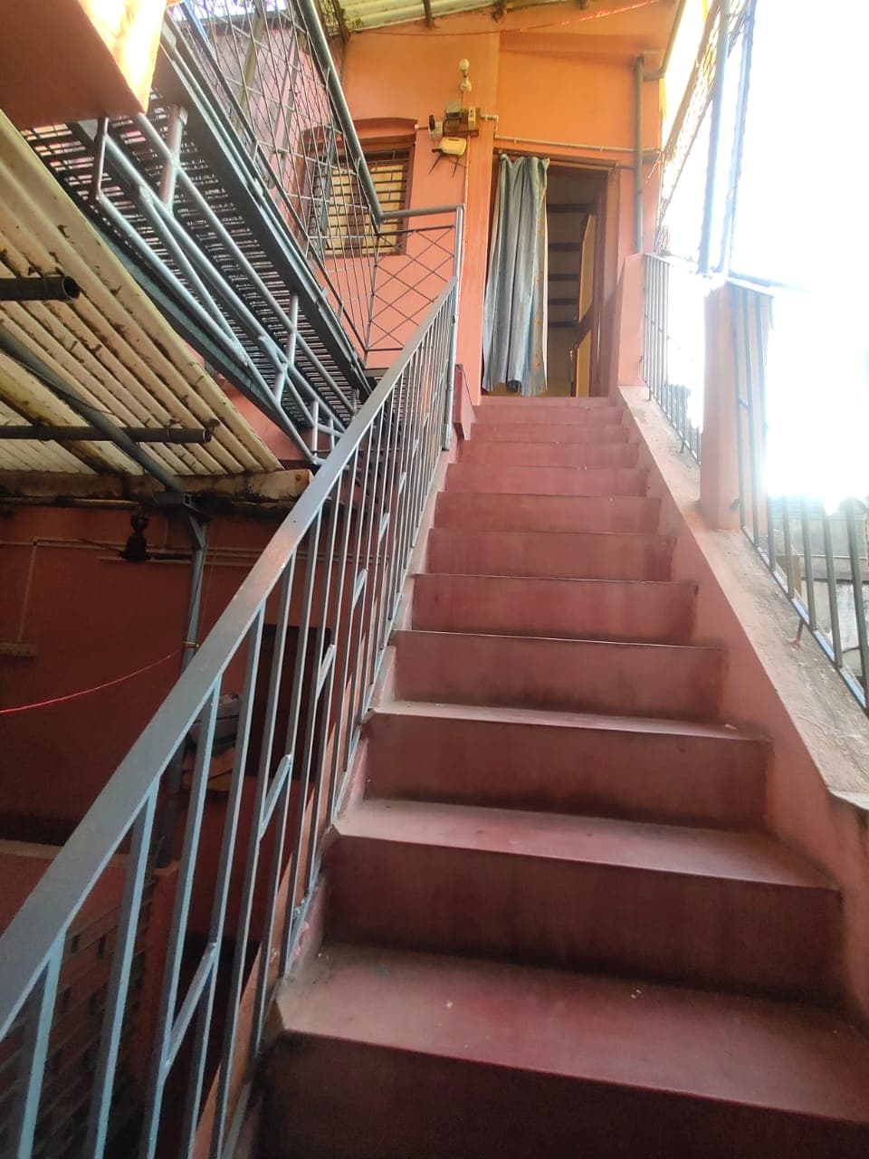 Mani's PG Vivekananda Road