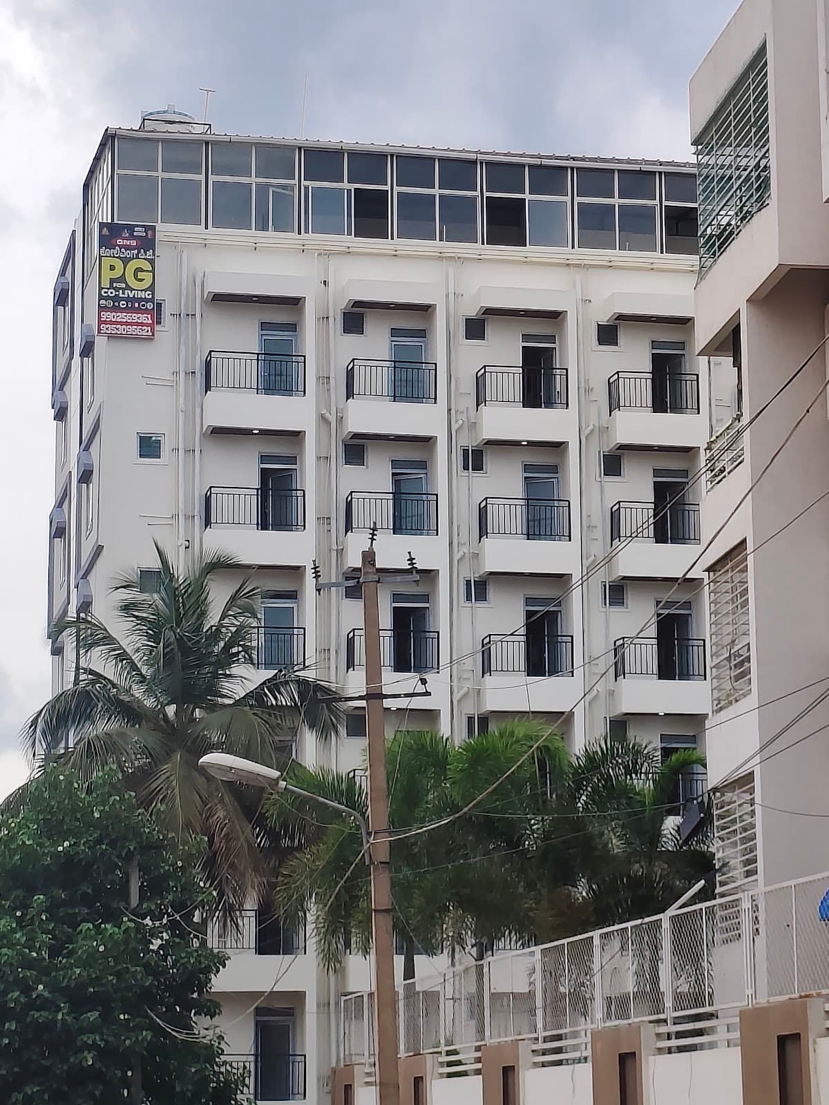GNS COLIVING PG