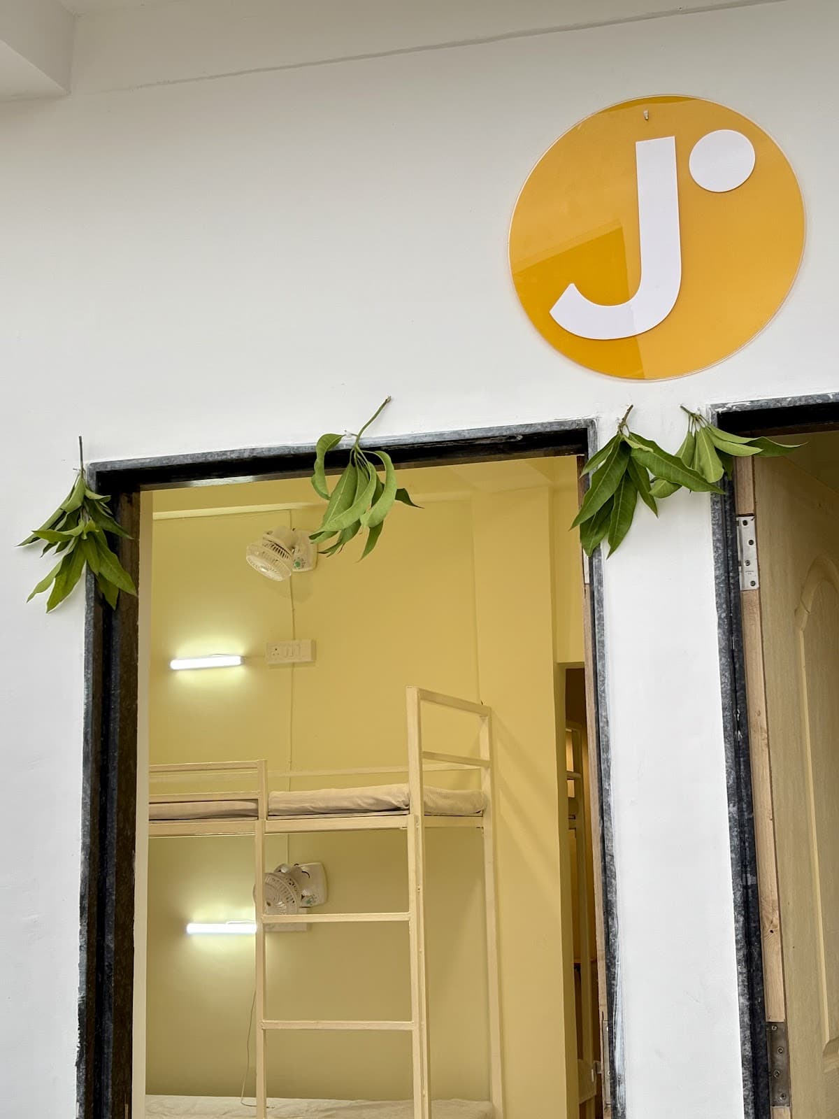 Jabalpur PG and Hostel for Girls – Wright Town