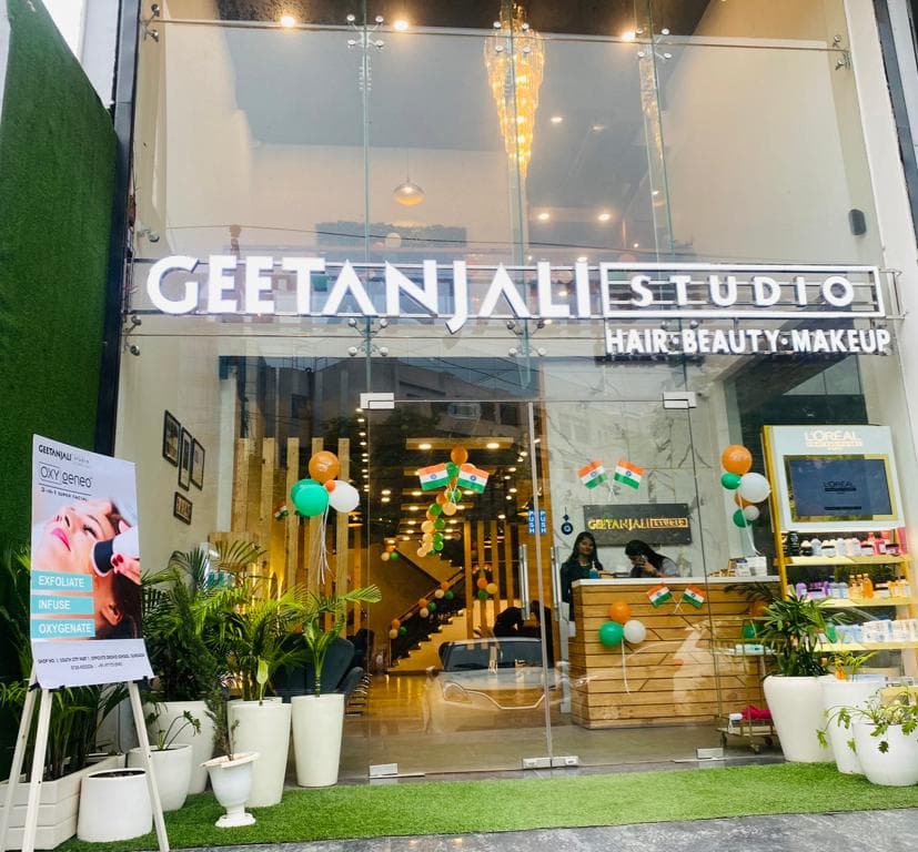 Geetanjali Pg