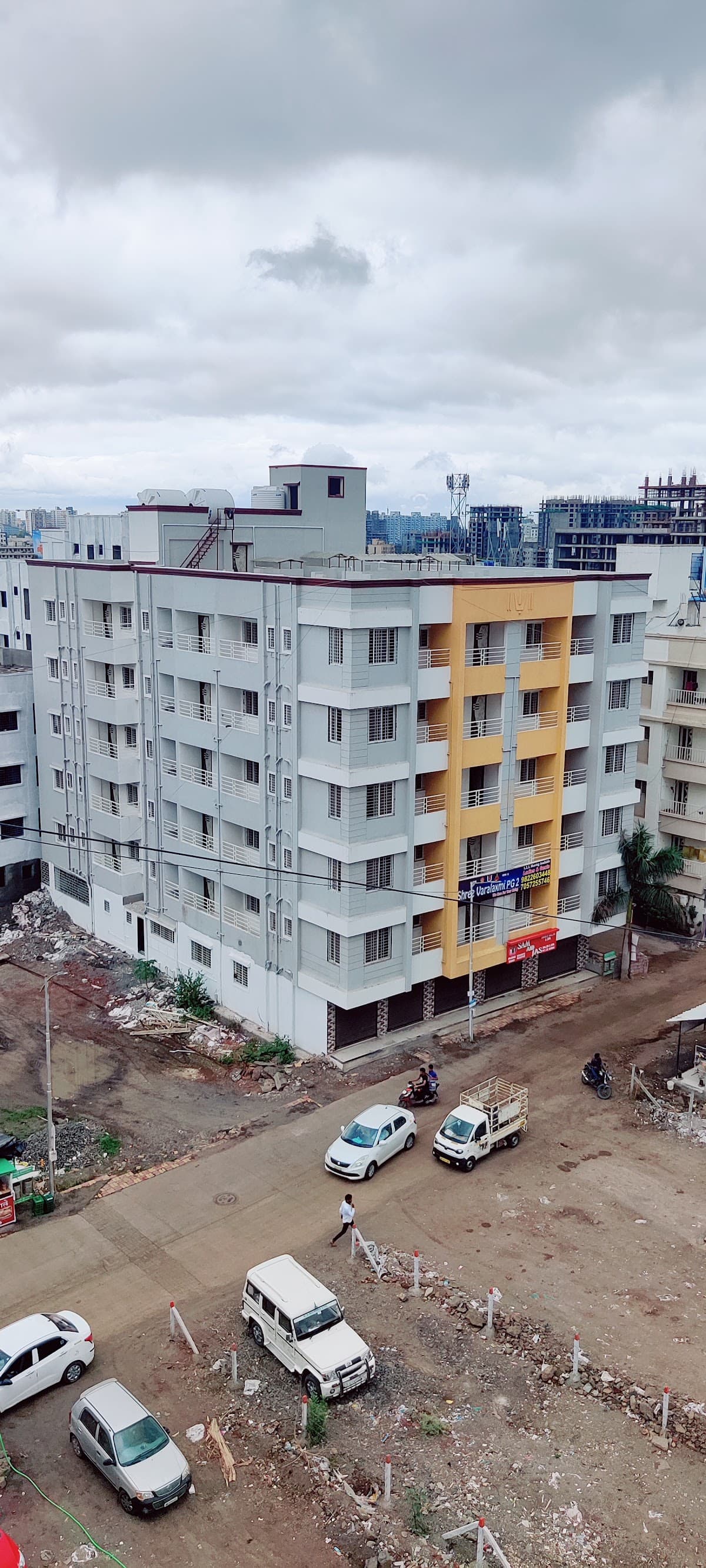 Shree Varalaxmi PG