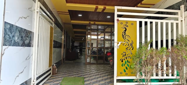 Vasundhara PG