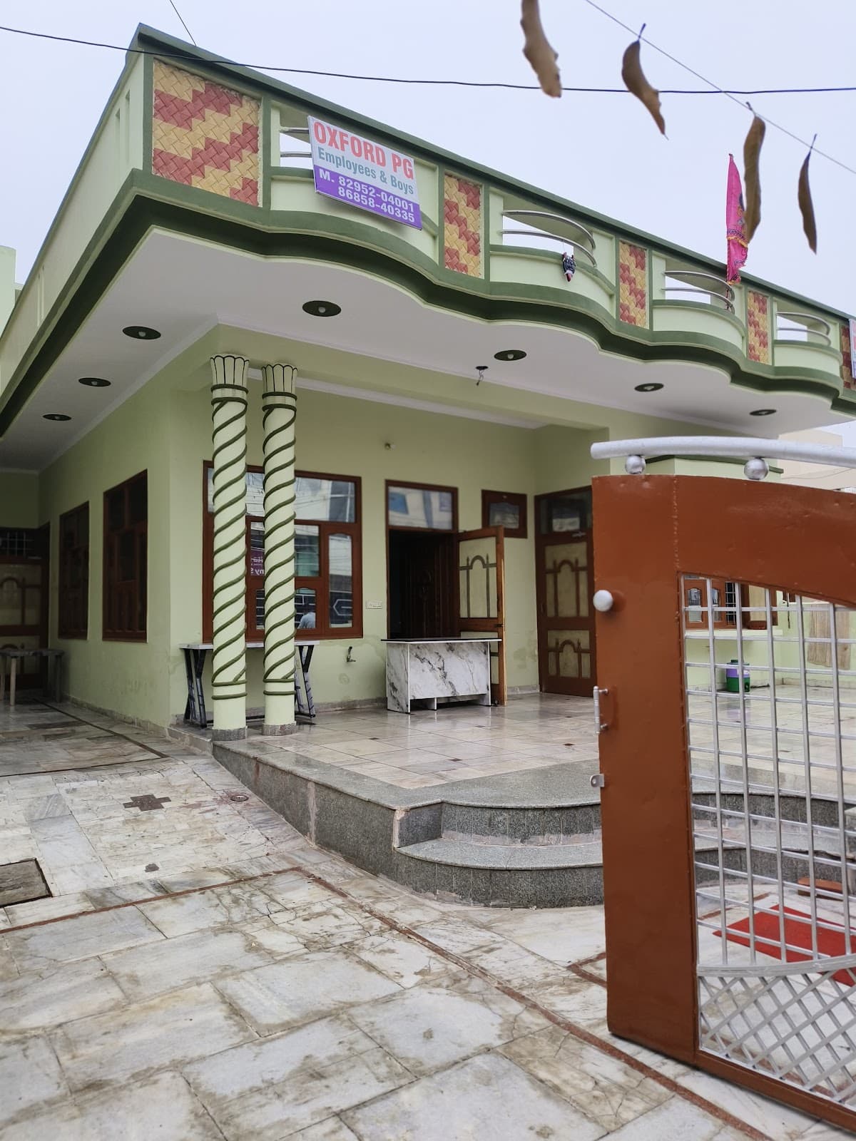 Oxford P G Hostel