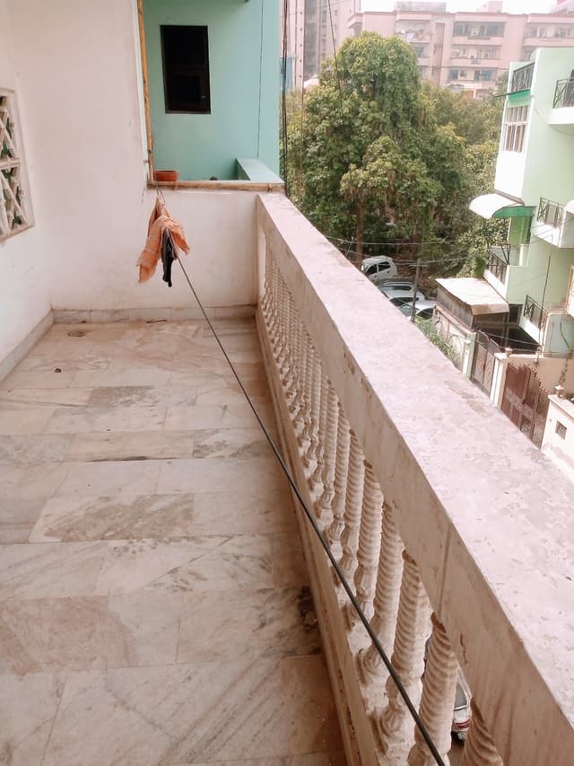 Apno Ka Ghar