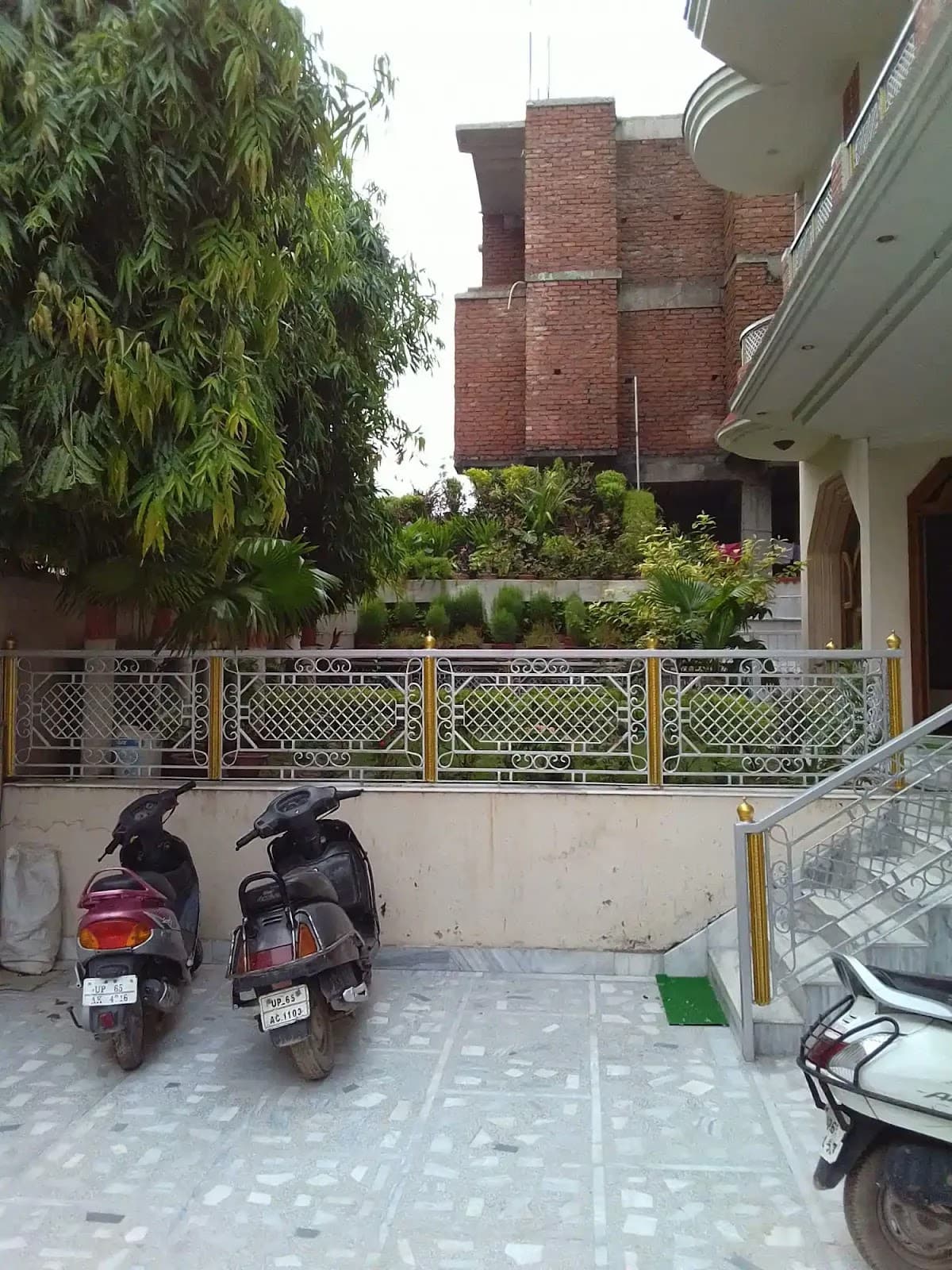 Shree Krishna Girls Hostel