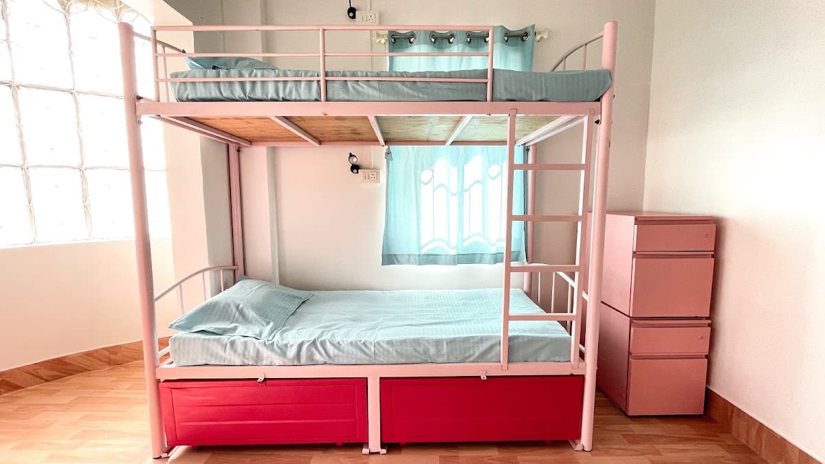 Pastel Living Girls PG