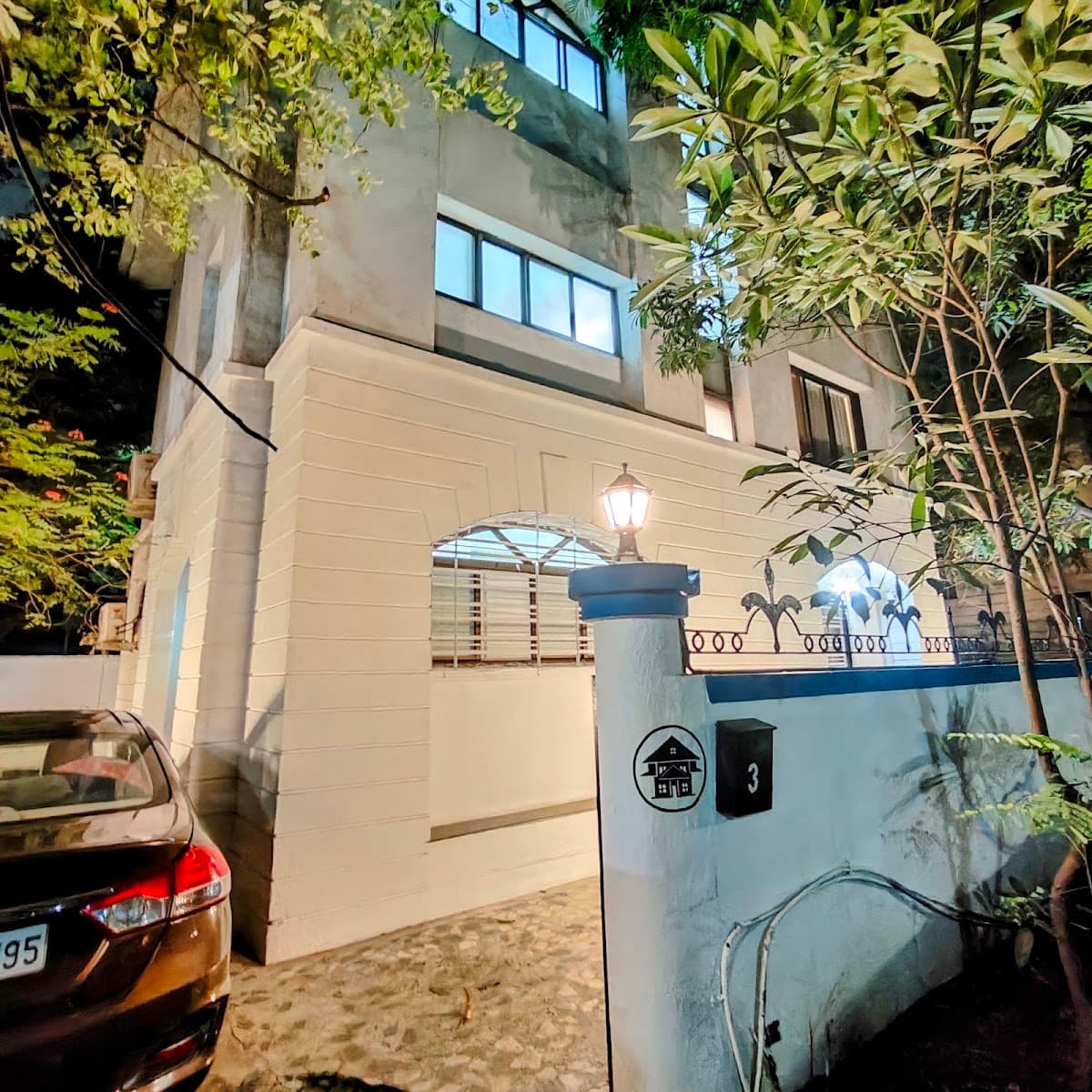 HOSTEL99 - LUX
