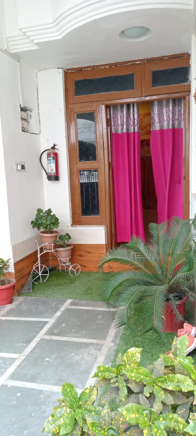 God’s Girls PG