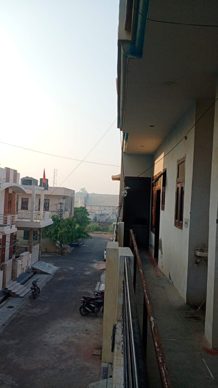 Jasuja boys hostel