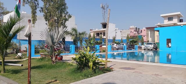 GOLDEN NEST P.G
