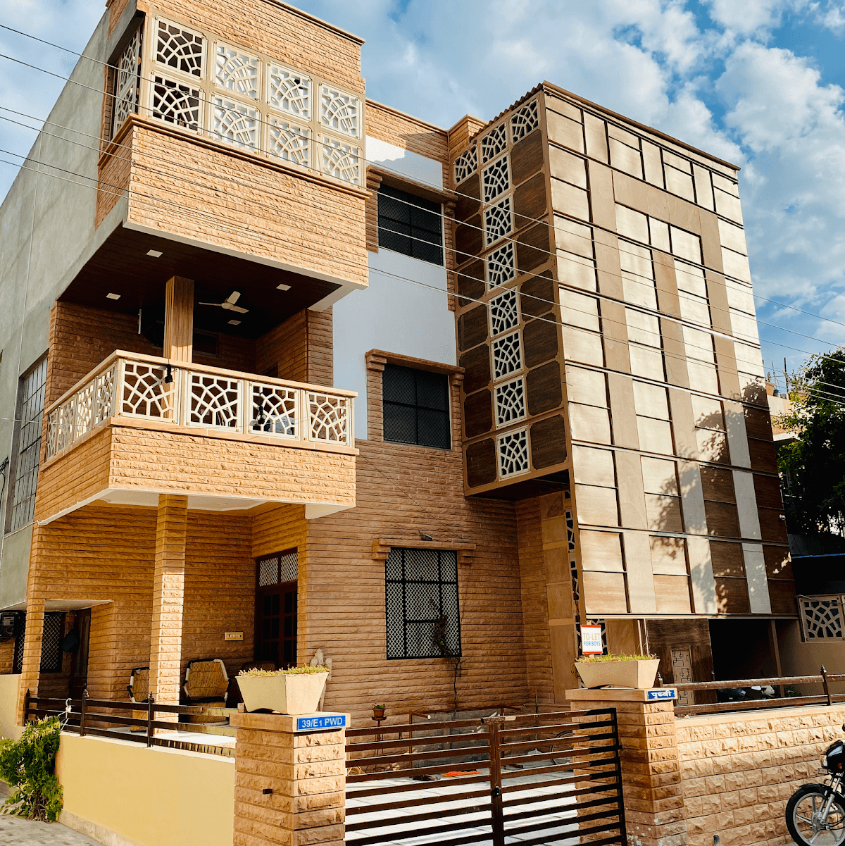 prithavi residency boys hostel