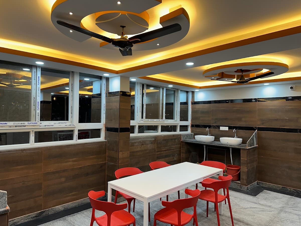 Four Seasons Co-Living PG