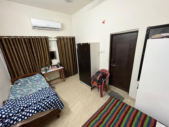 Jeet girls hostel