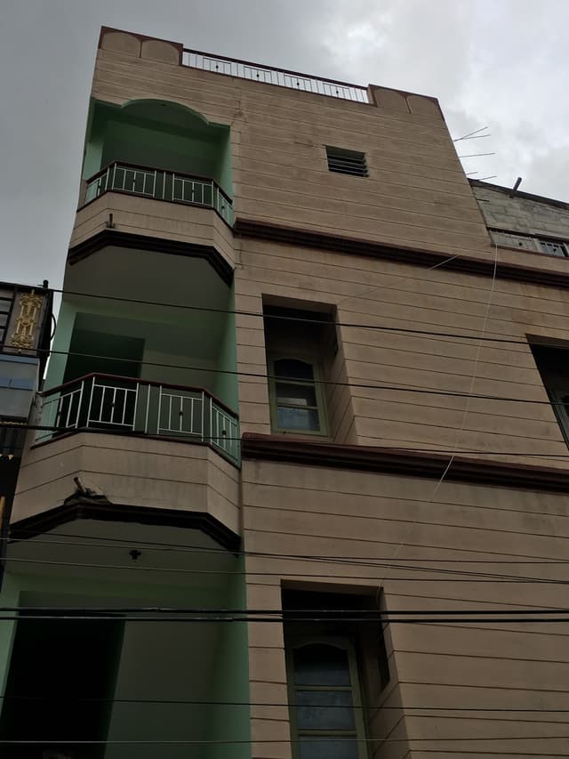 Amba Niwas PG