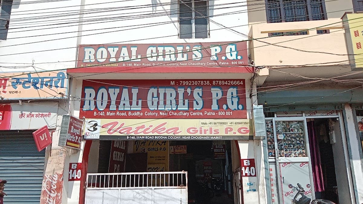 Royal pg