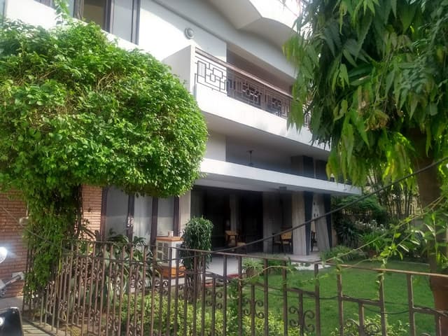 Charla Villa Rooms