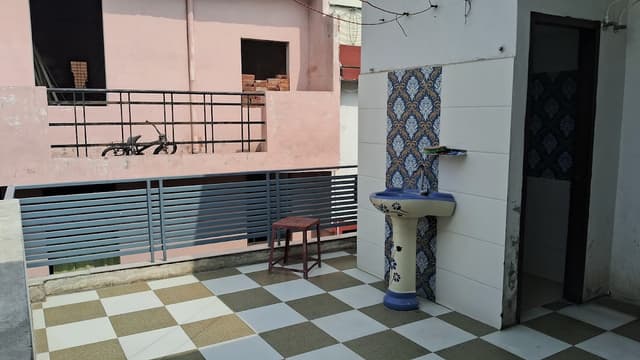 Gautam PG
