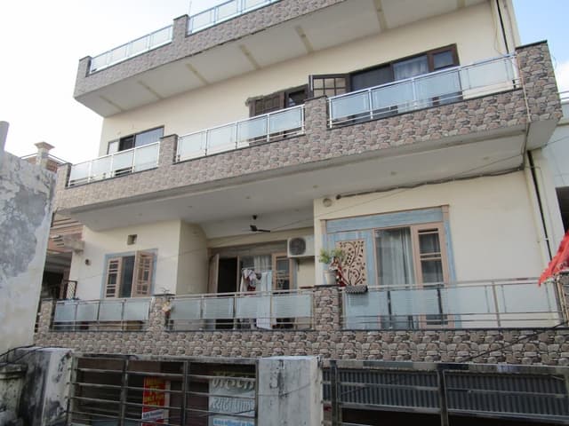Mehak PG