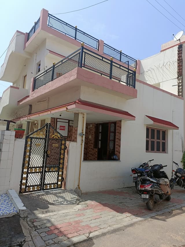 Rudraksha Hostel and PG/Hostels