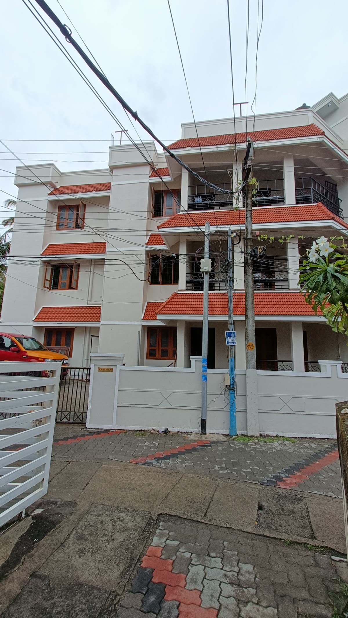 Dreams Gents Hostel