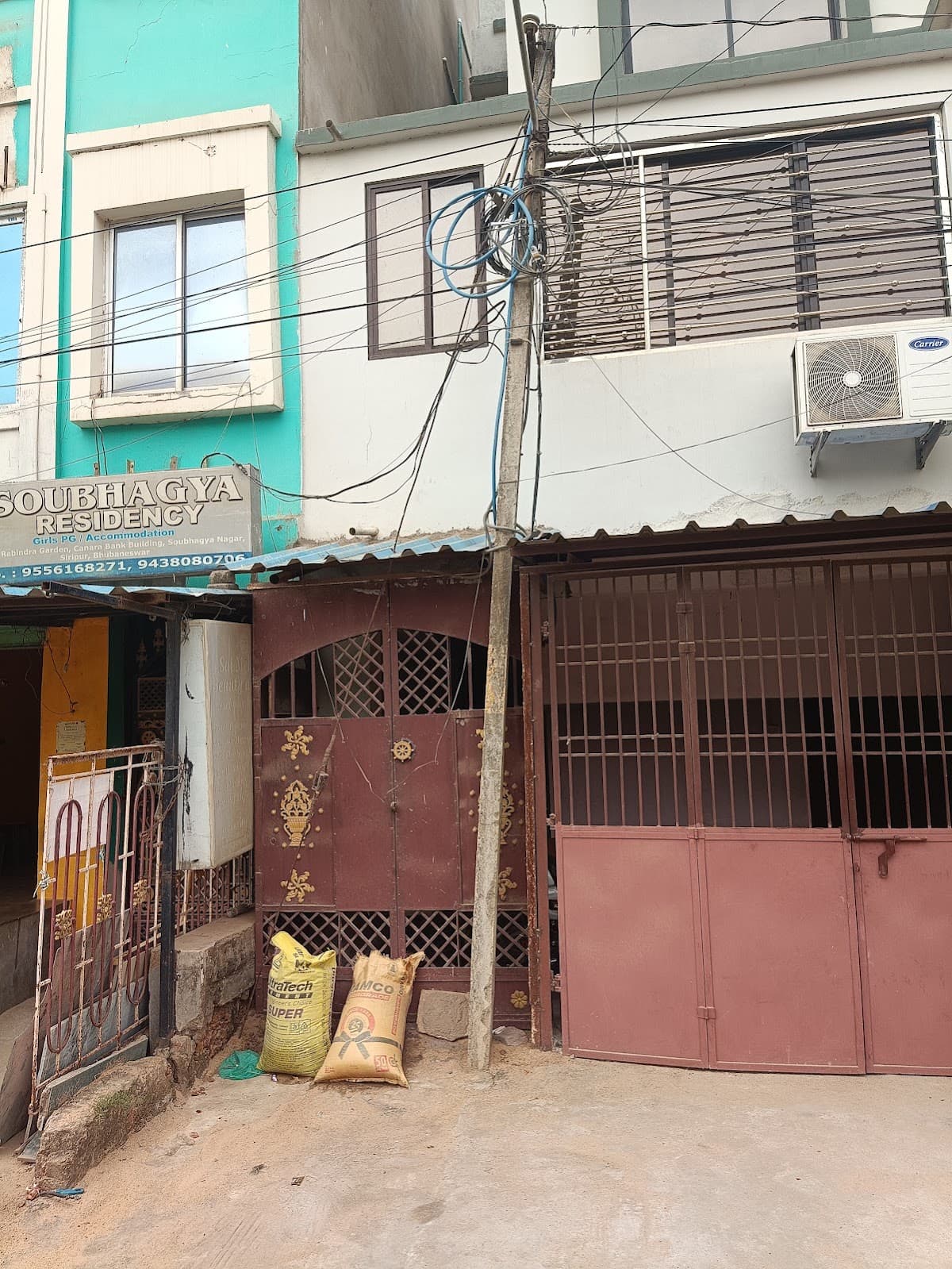 Urban Nest (Girls PG & Hostel)