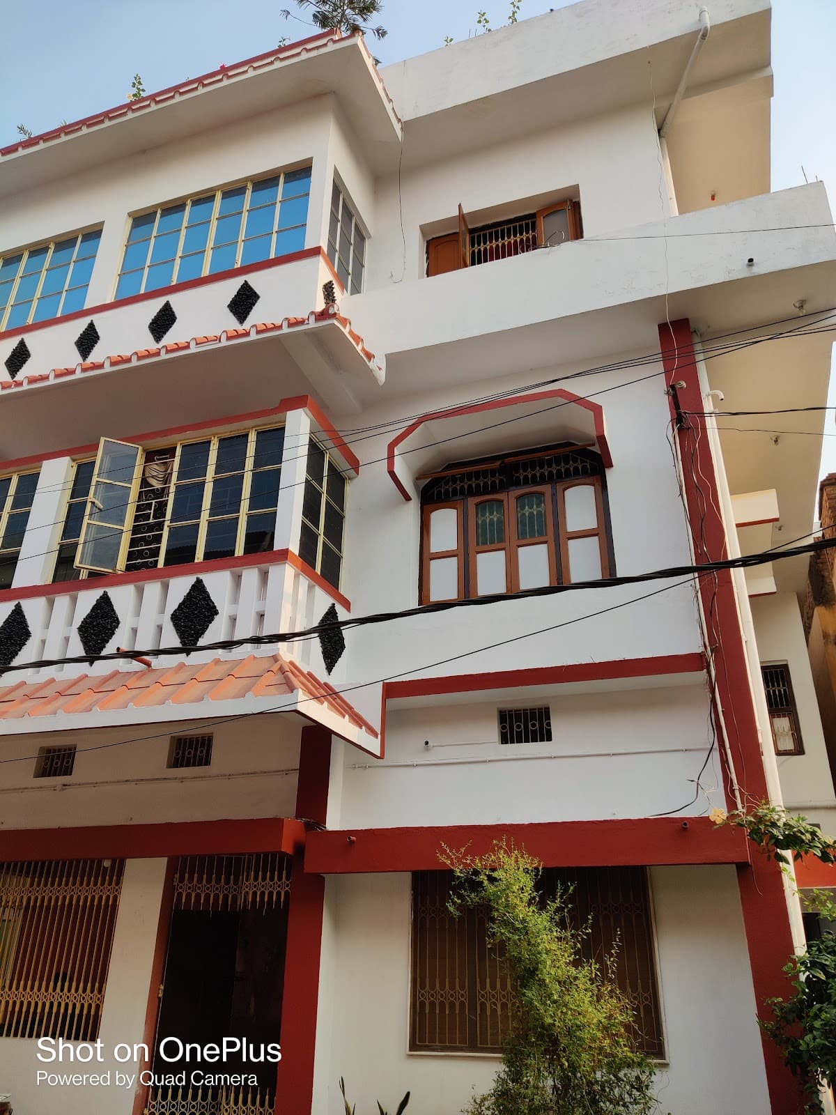 Maa gauri pg
