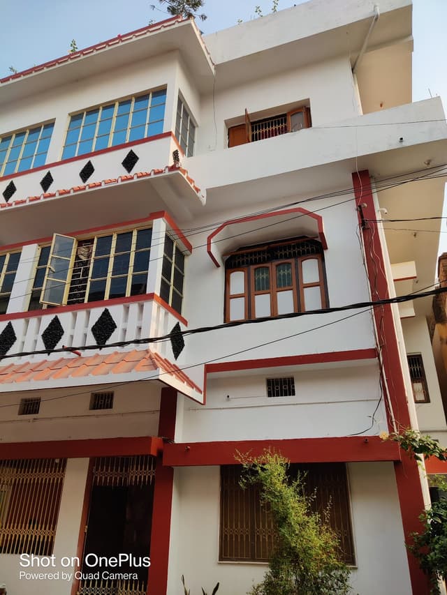 Maa gauri pg