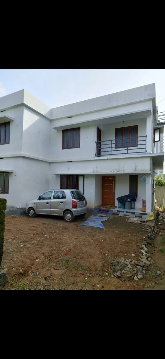 COMFORT HOMES MENS HOSTEL