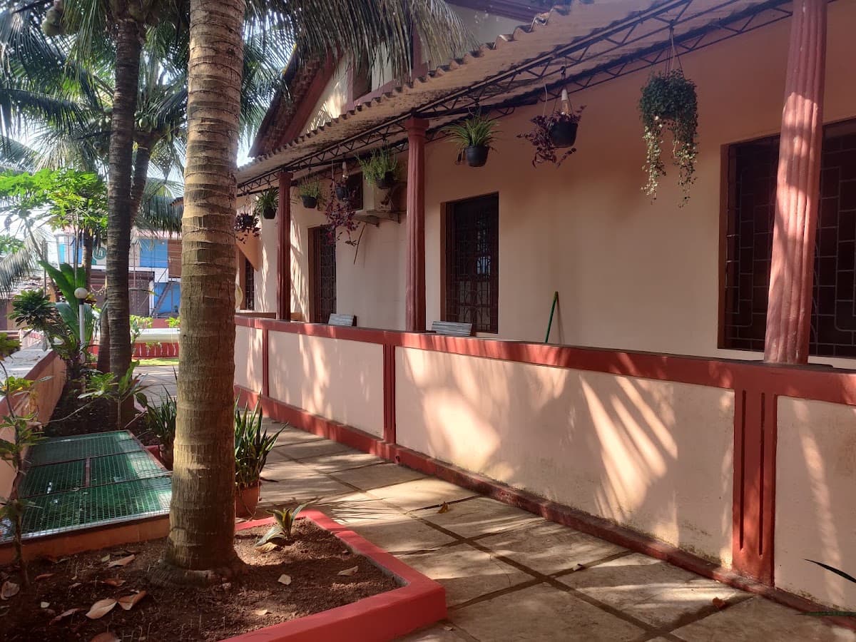 Sevilha Sousa Girls Hostel