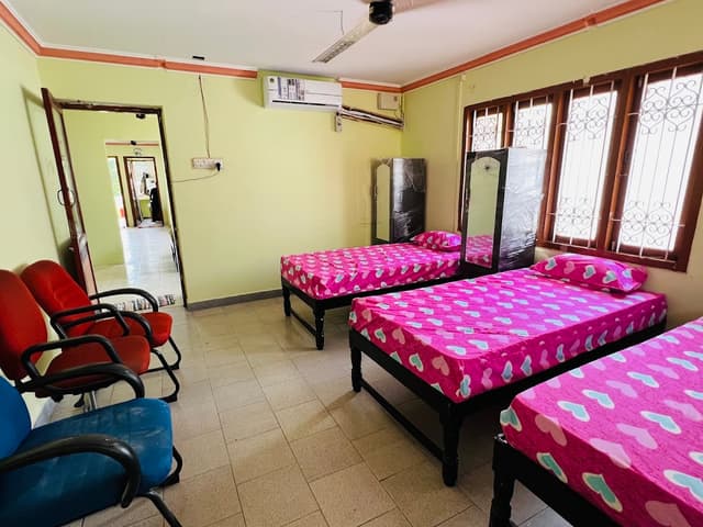 "We are" Ladies Accomodation