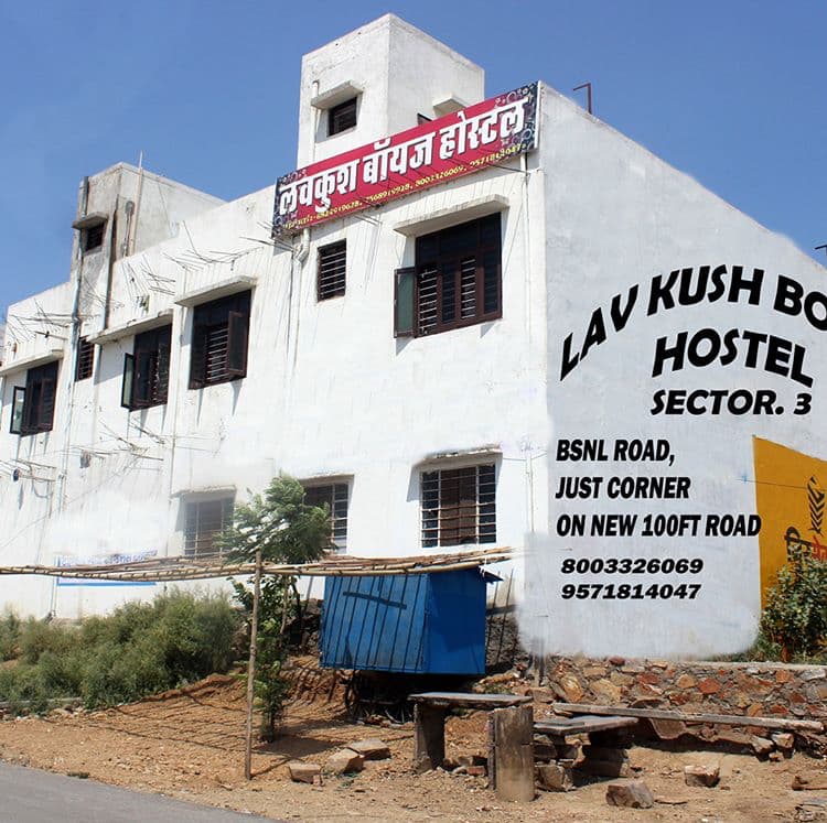 Love kush boys hostel