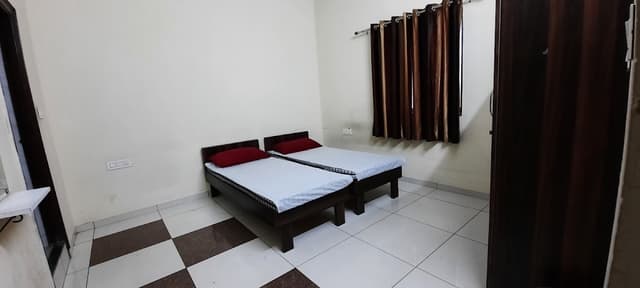 Manushrikka girls Hostel