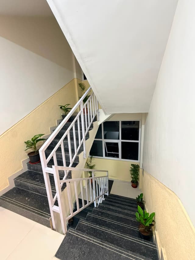 Pg in viman Nagar
