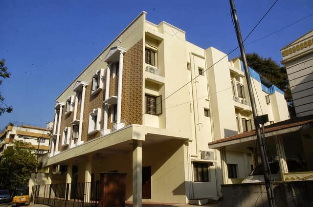 Catherine Ladies Hostel