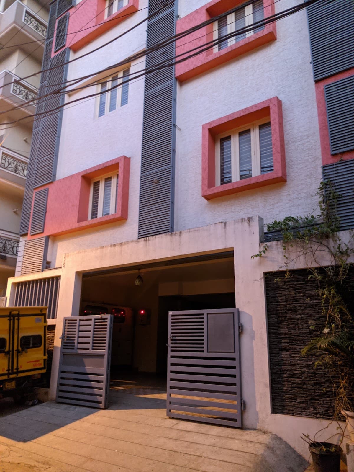 Sree Vari Nilayam Luxury Gents Pg