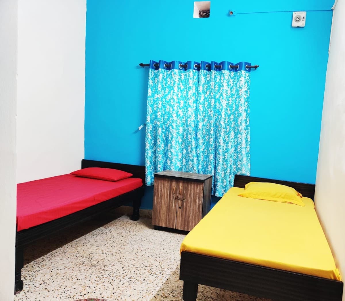 PG IN VADODARA