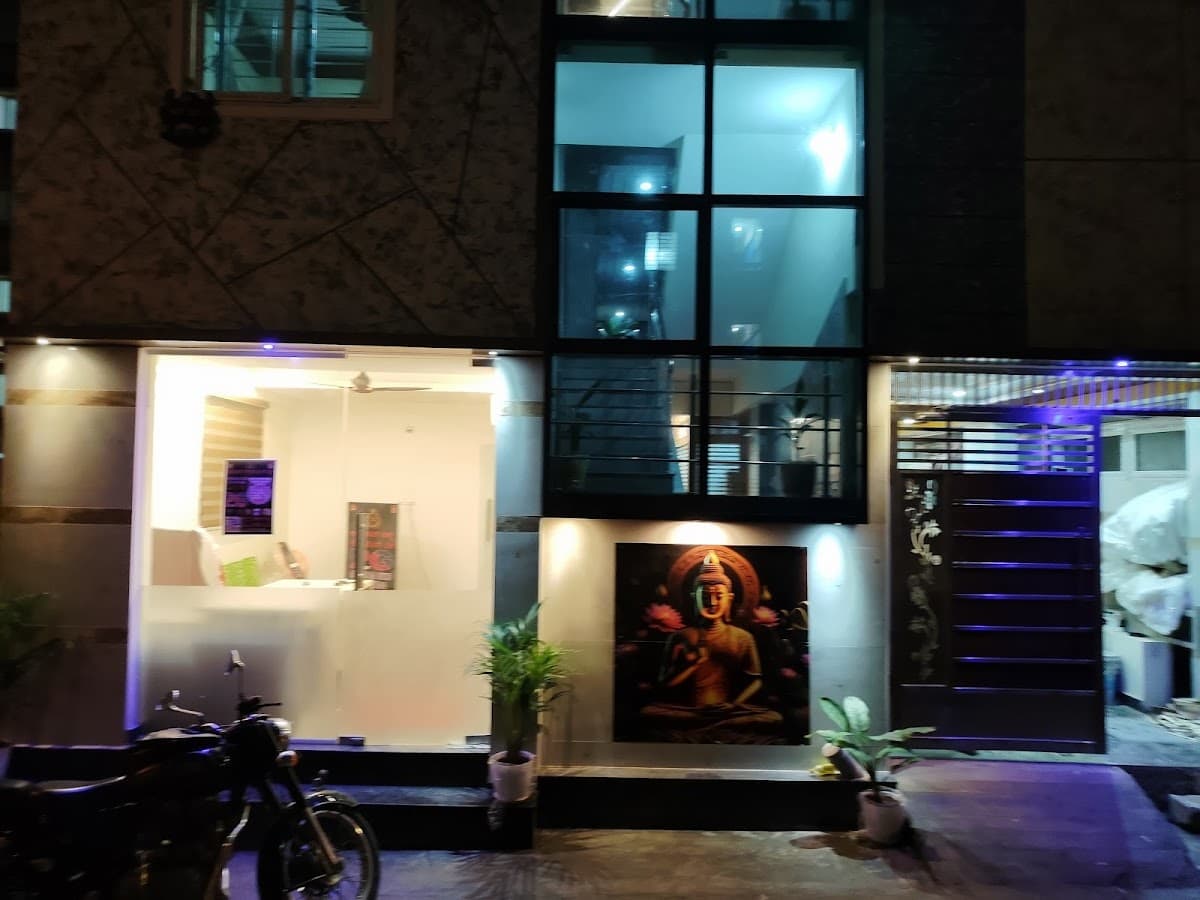 AVOLON LUXE COLIVING PG